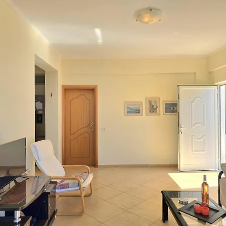In With Ionian Sea Views Apartmán *